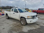Dodge Dakota 2011
