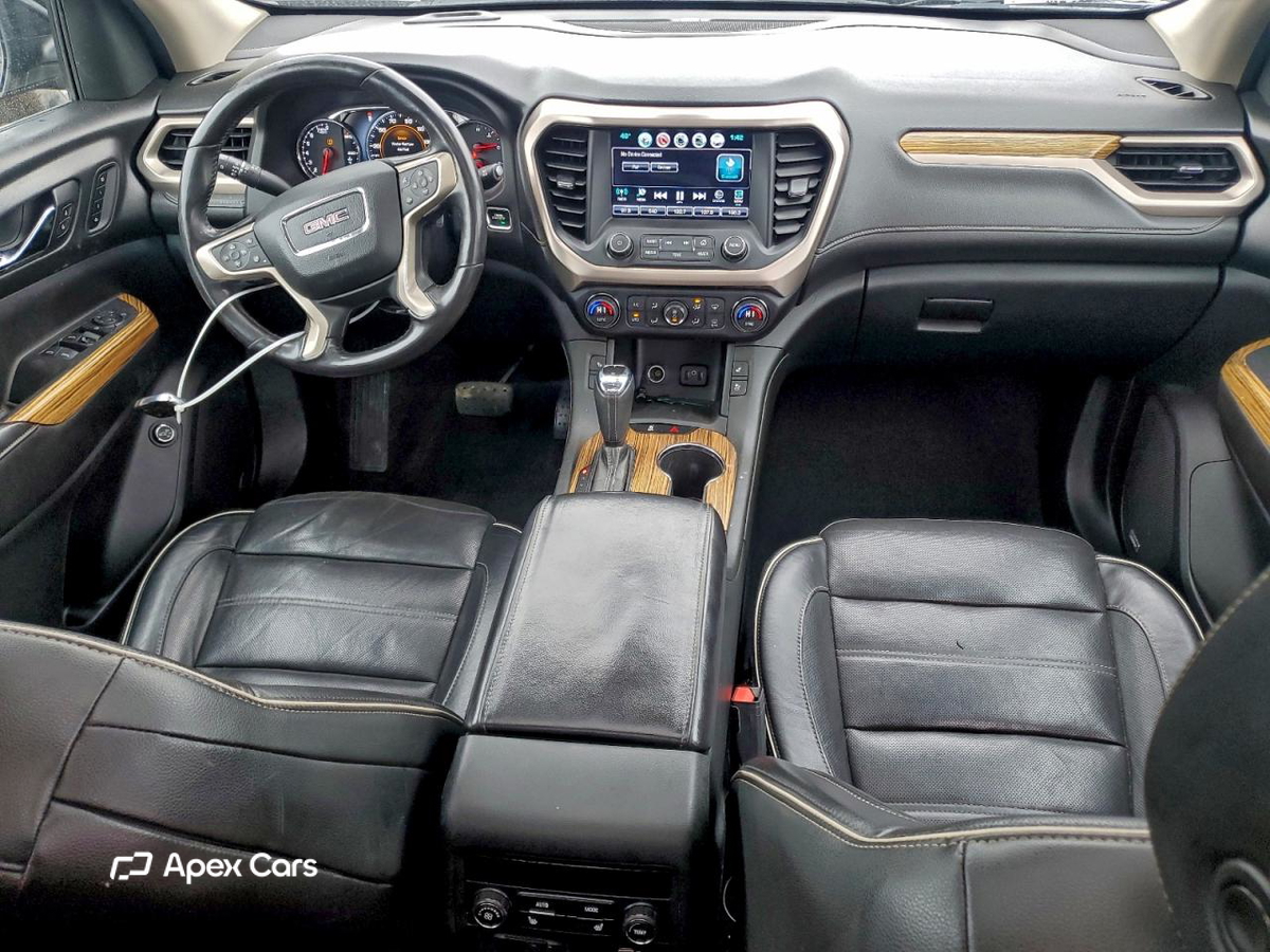 GMC Acadia 2017