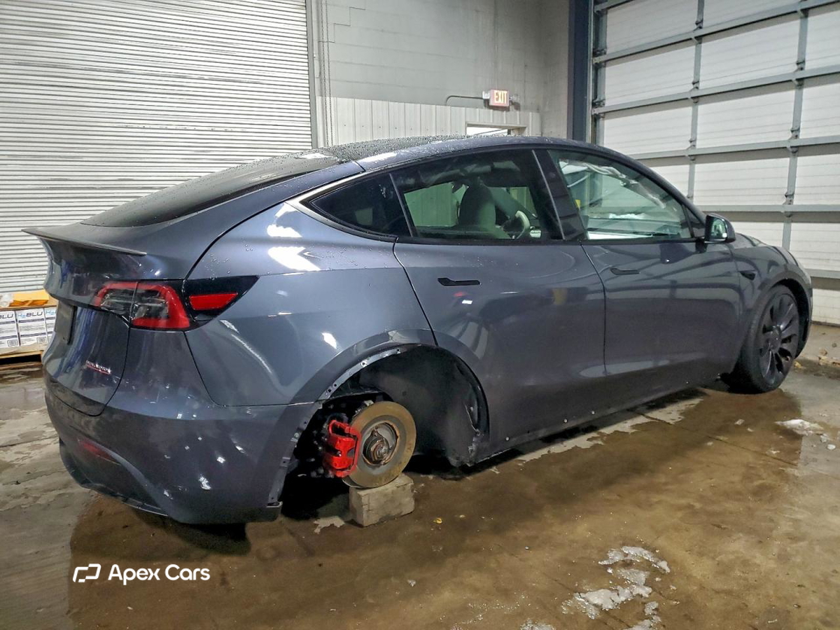 Tesla Model Y 2023