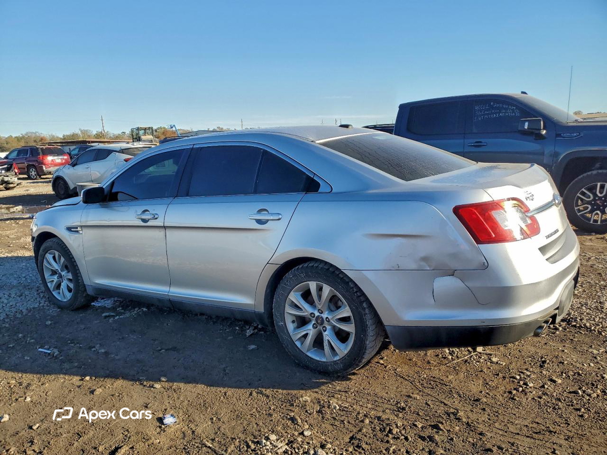 Ford Taurus 2011