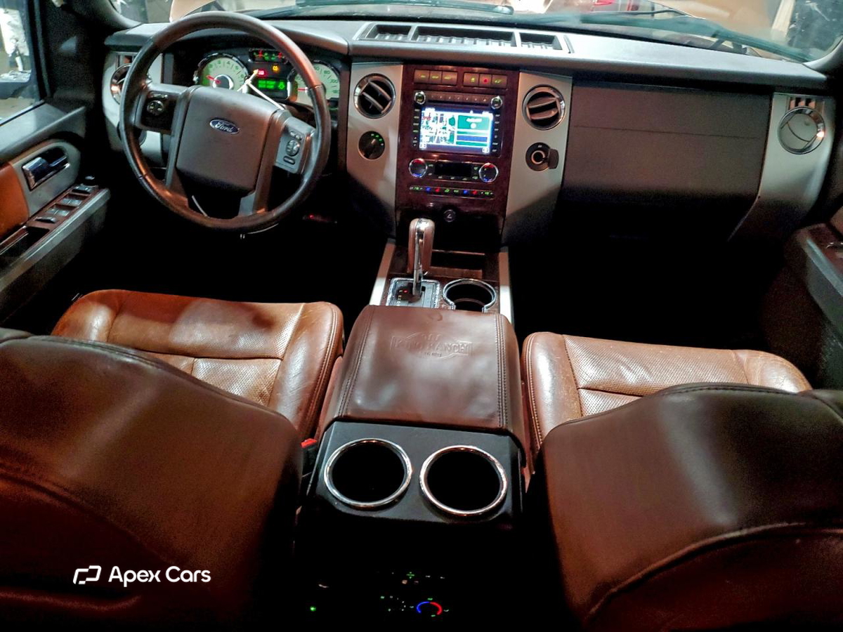 Ford Expedition 2011