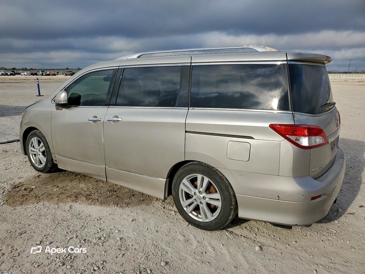 Nissan Quest 2011