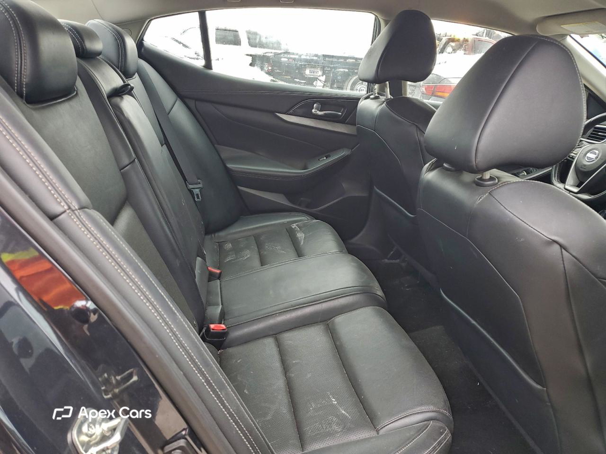Nissan Maxima 2016