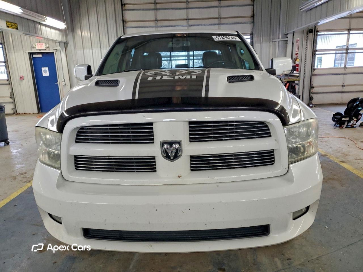 Dodge RAM 2012