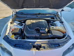 Chrysler 300 2021