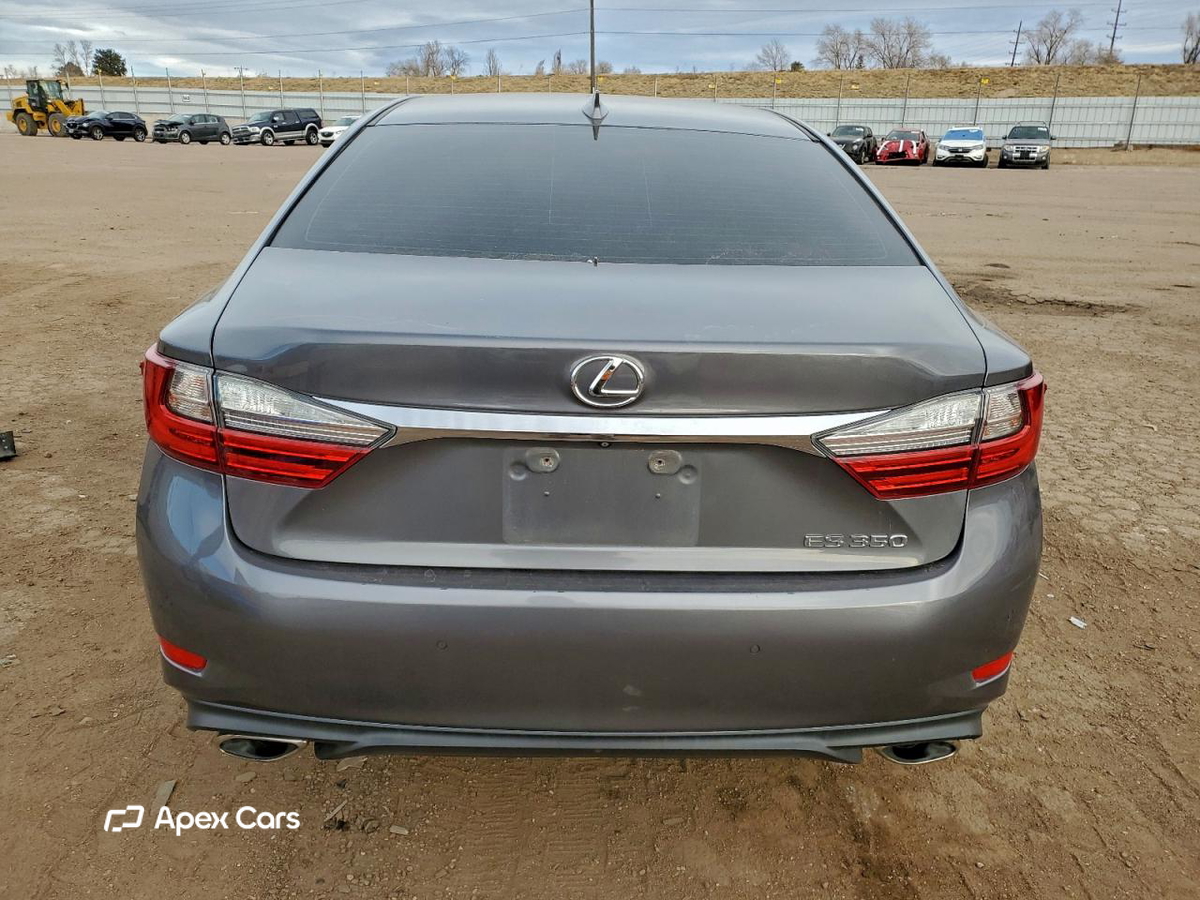 Lexus ES 2016