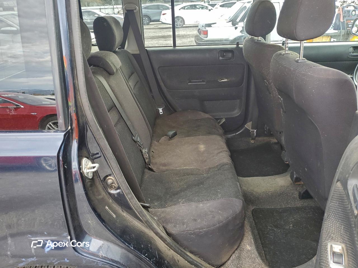 Toyota  2005
