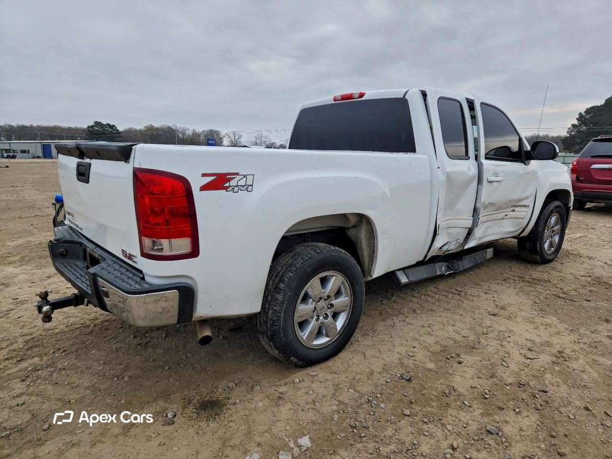 GMC Sierra 2011