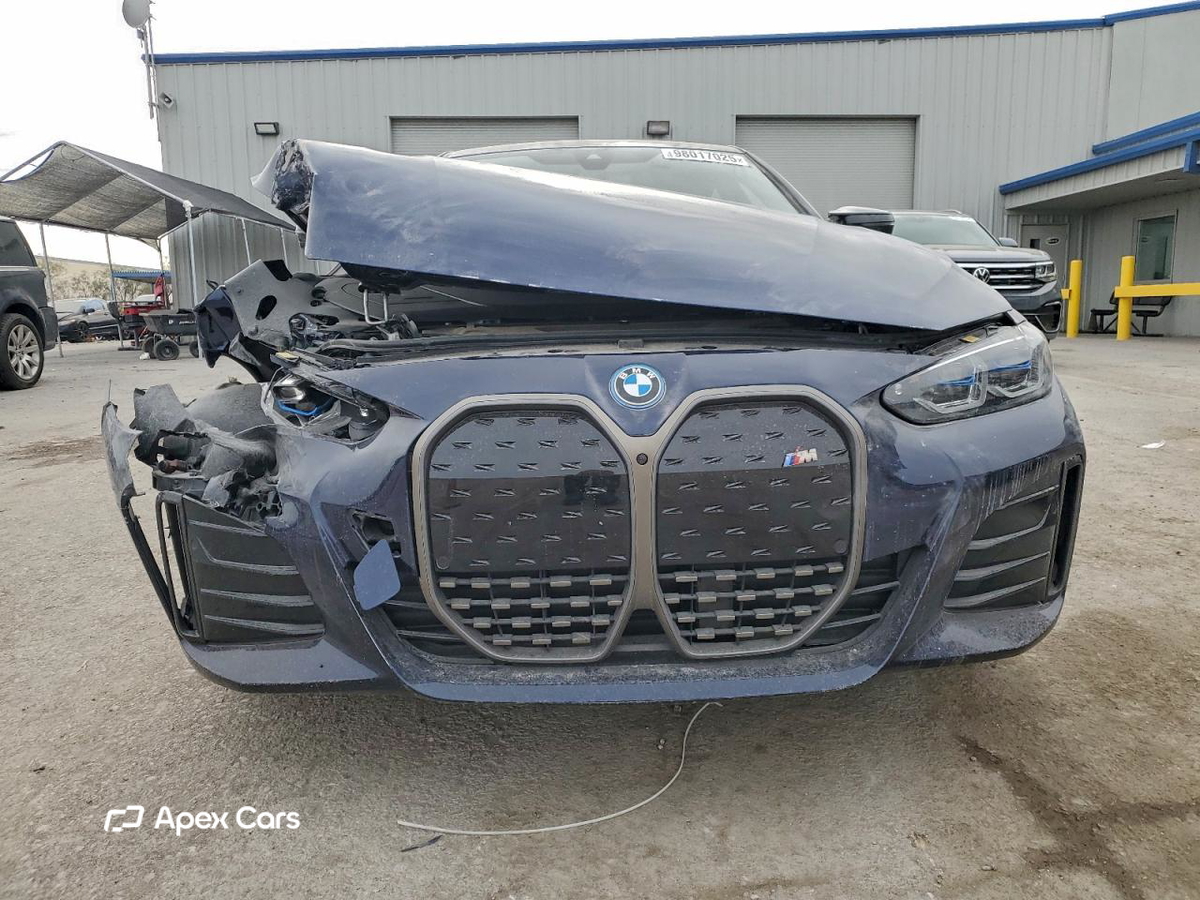 BMW i4 2023