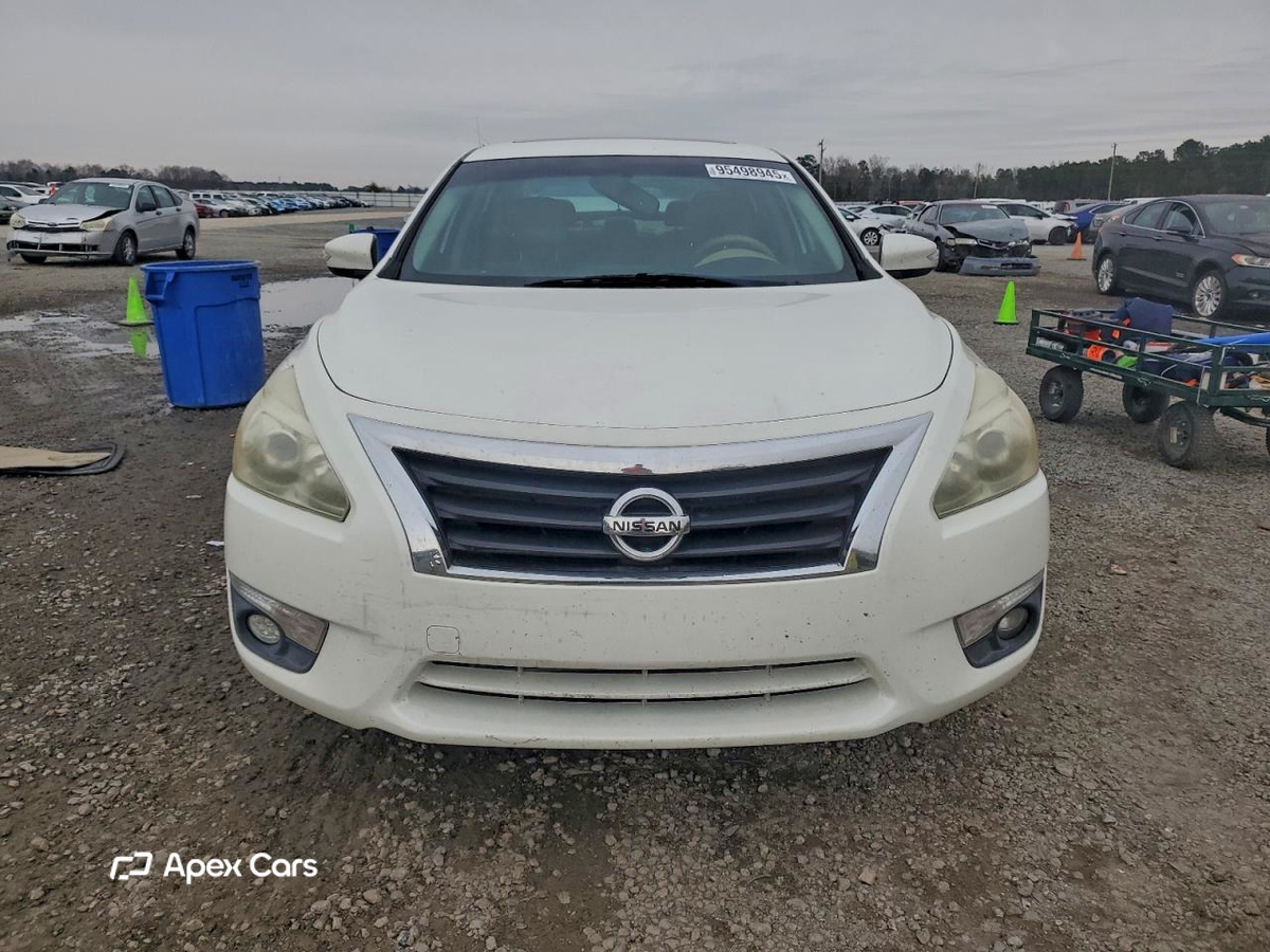 Nissan Altima 2014