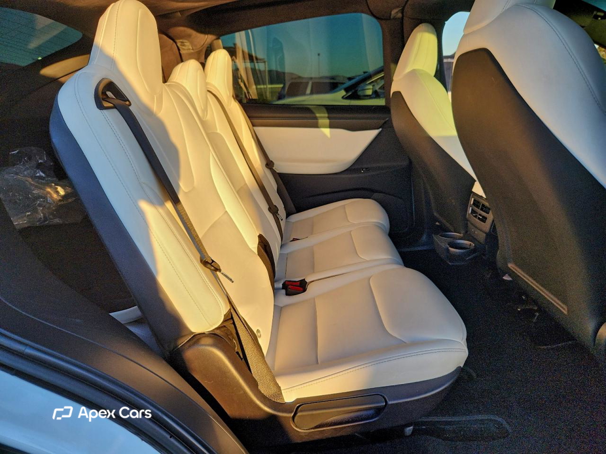 Tesla Model X 2020