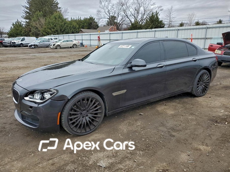 BMW Series 7 2013 - Image 1 of 12