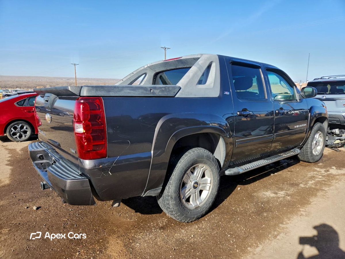 Chevrolet Avalanche 2010