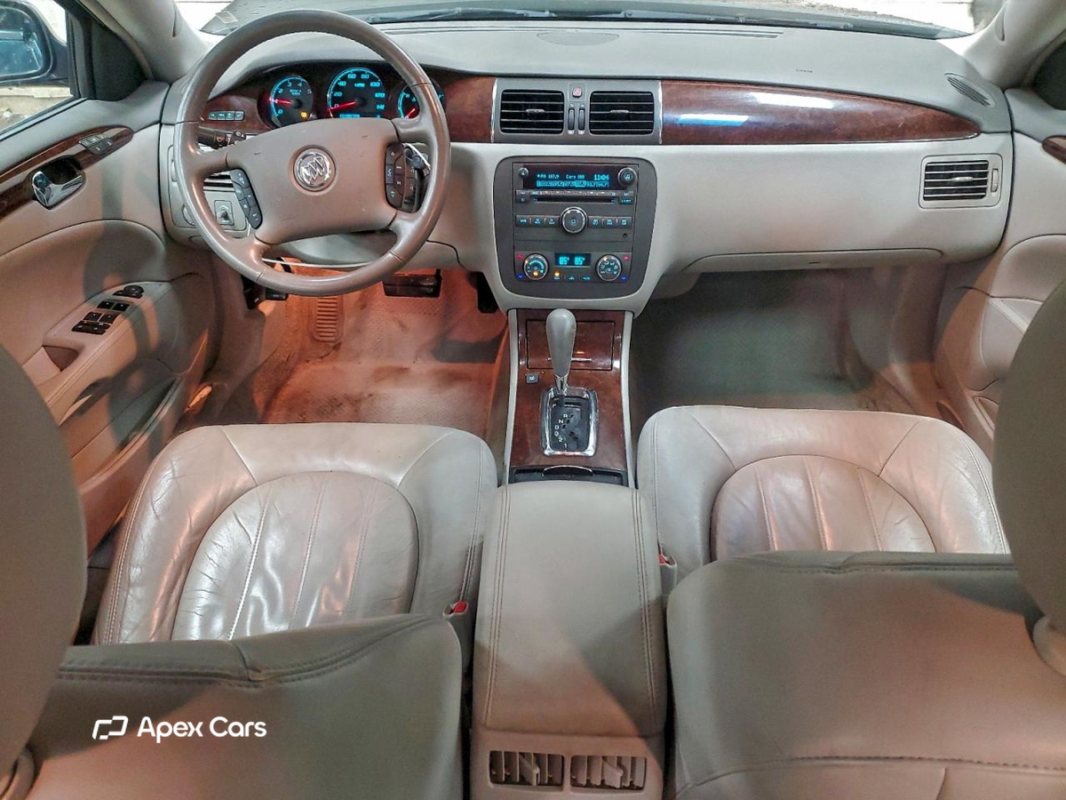 Buick Lucerne 2011