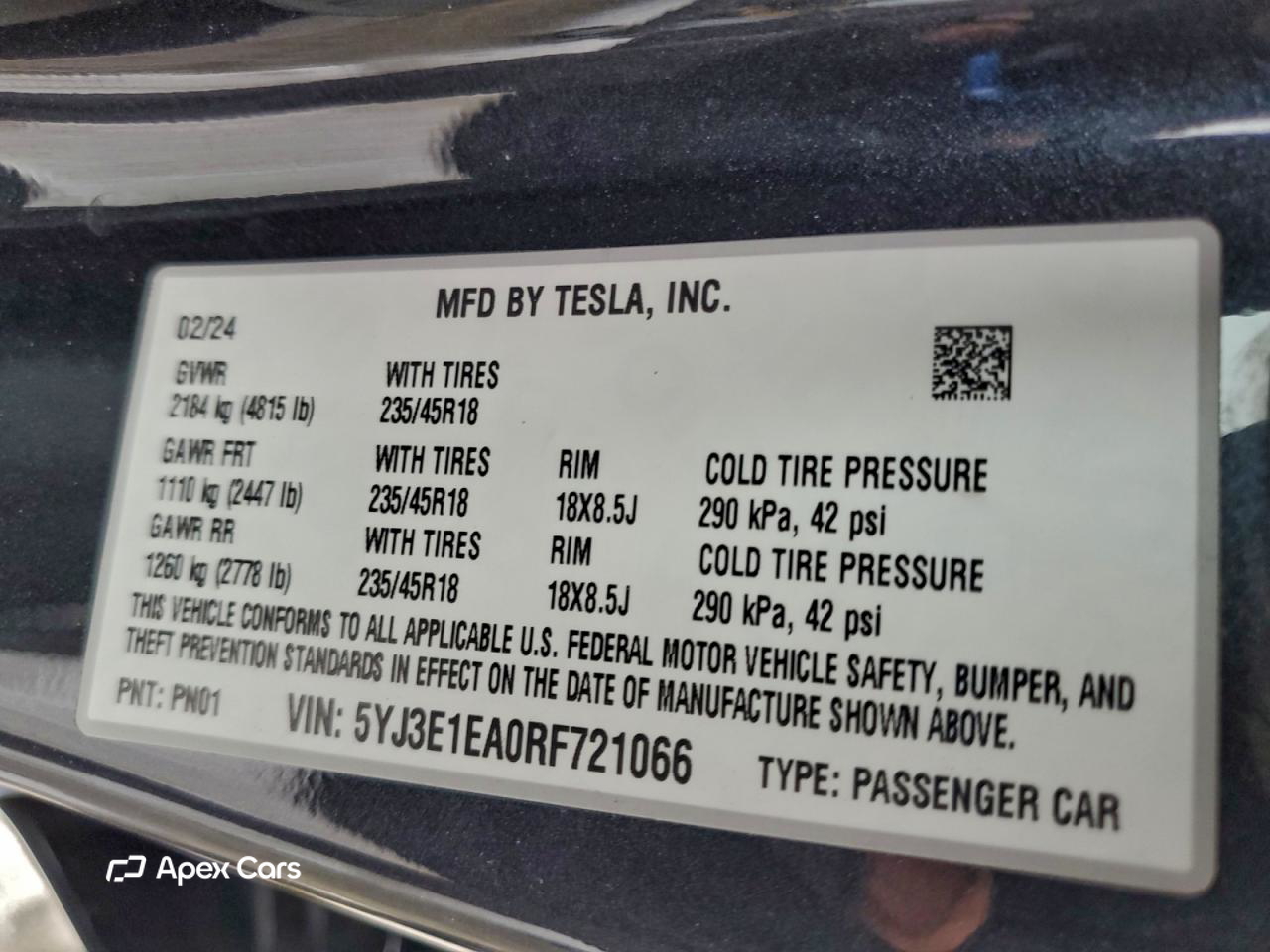 Tesla Model 3 2024