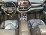 Toyota Highlander 2023
