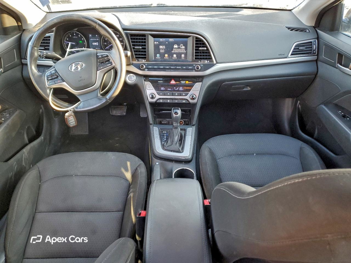 Hyundai Elantra 2017