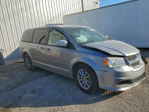 Dodge Caravan 2017