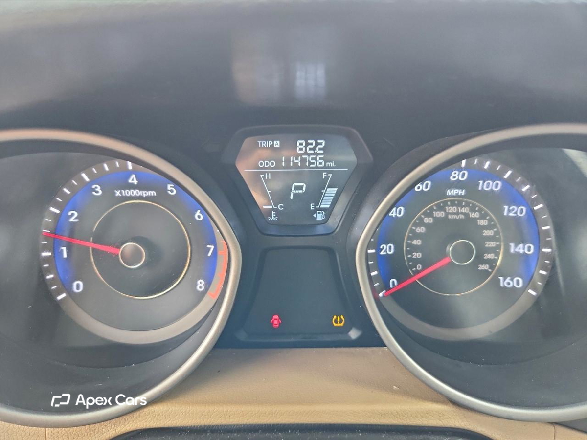 Hyundai Elantra 2013