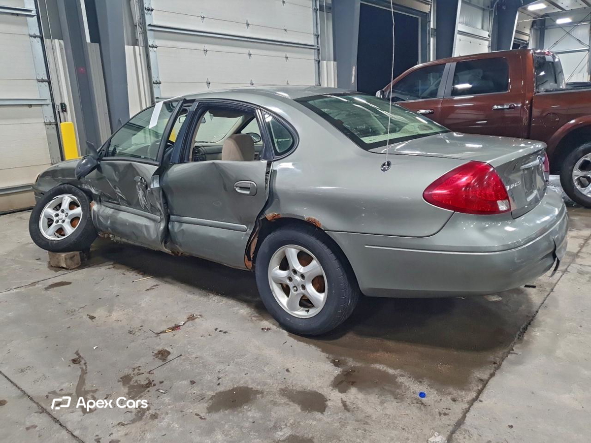 Ford Taurus 2001