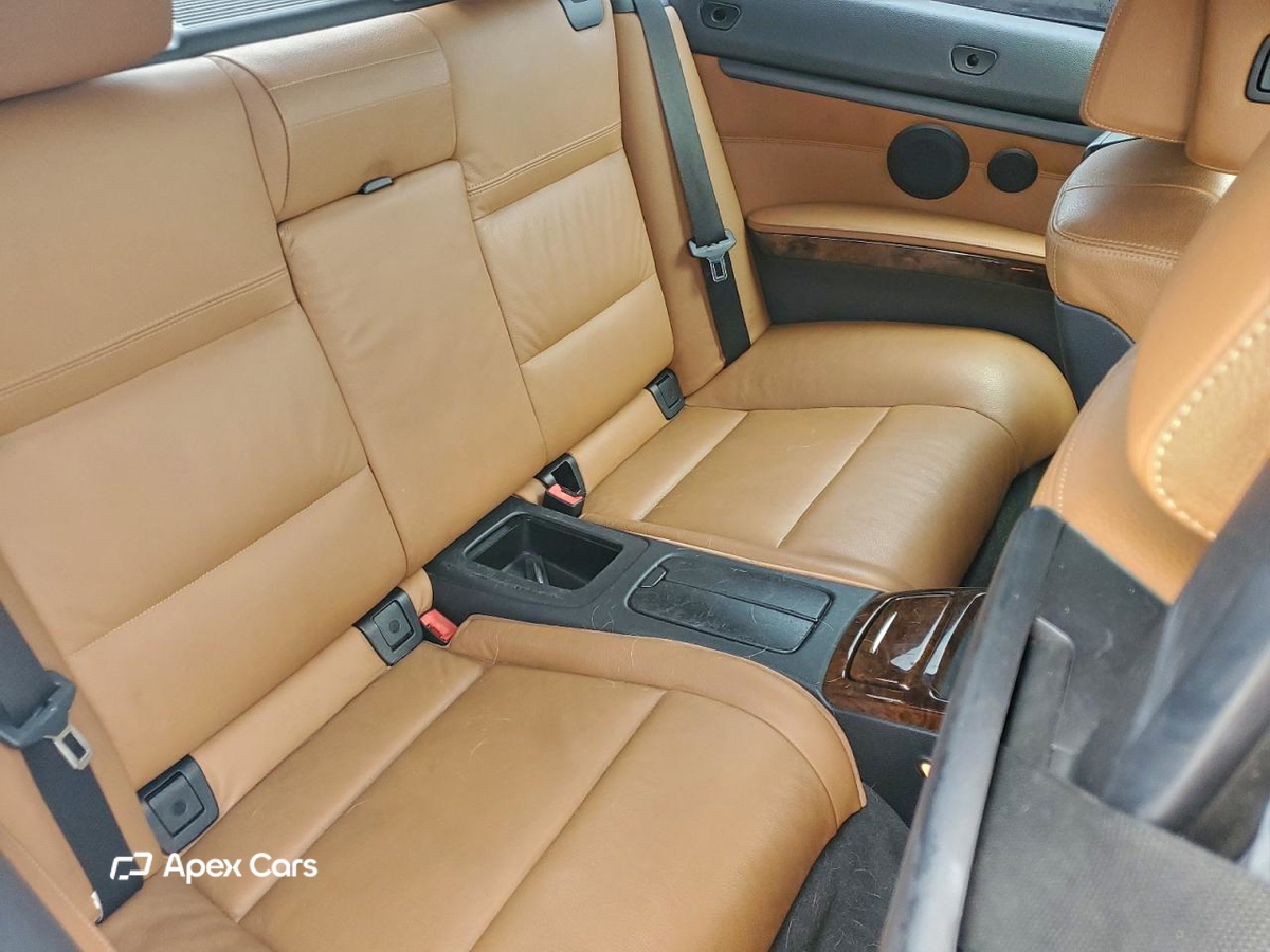 BMW Series 3 2009