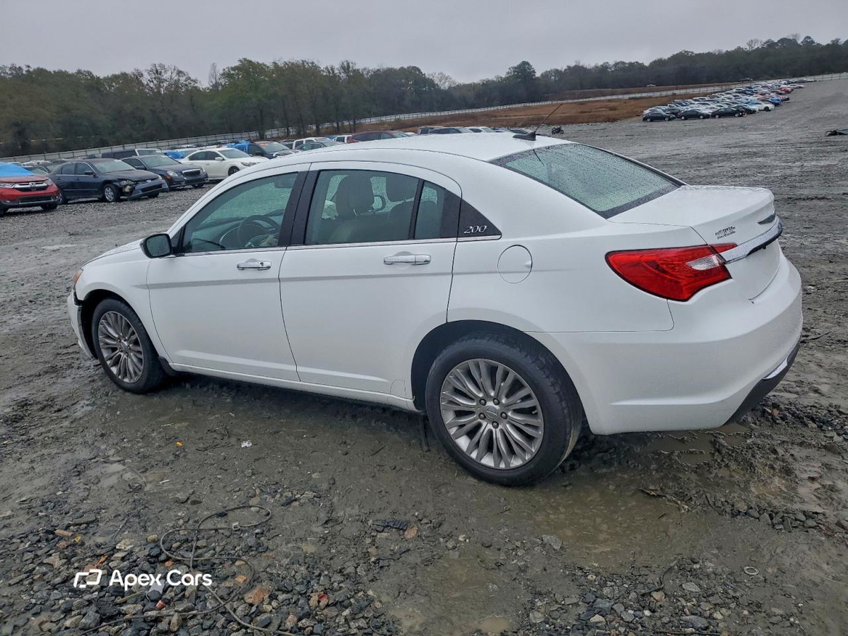Chrysler 200 2011