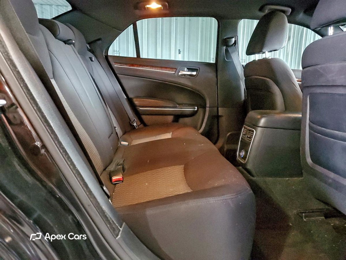 Chrysler 300 2012