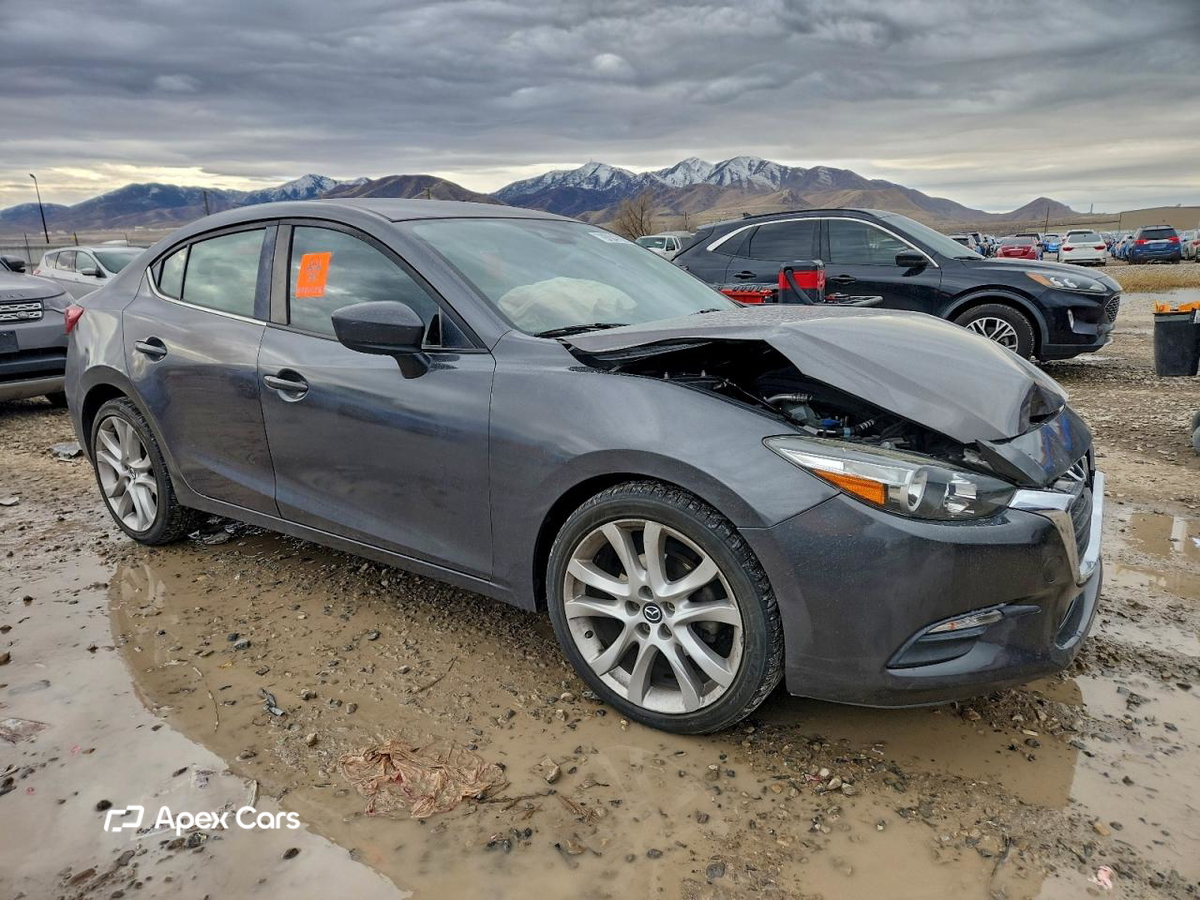 Mazda 3 2018