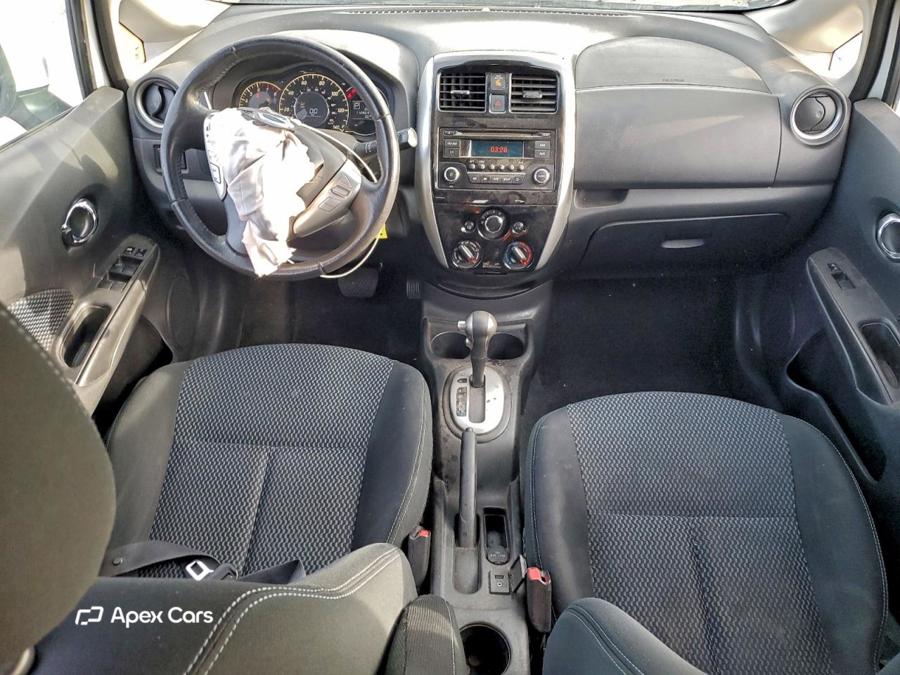 Nissan Versa 2015