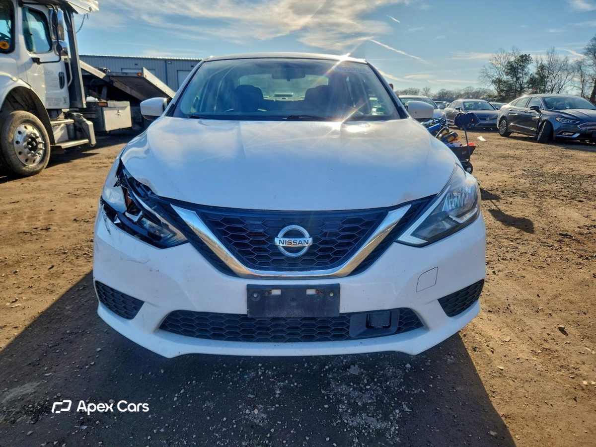 Nissan Sentra 2019