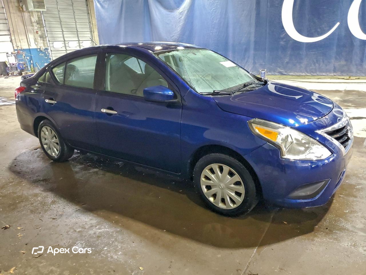 Nissan Versa 2019