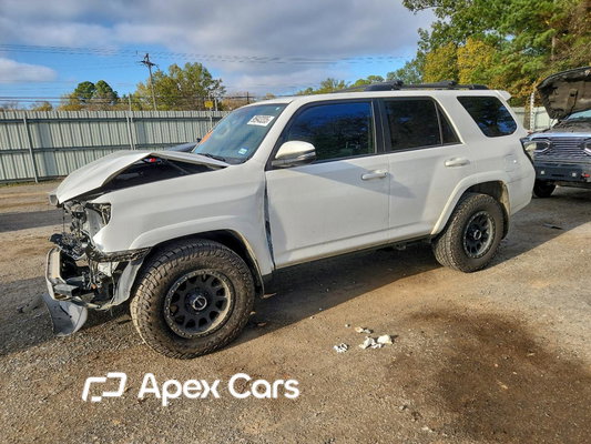 Toyota 4Runner 2019 - Image 1 of 13