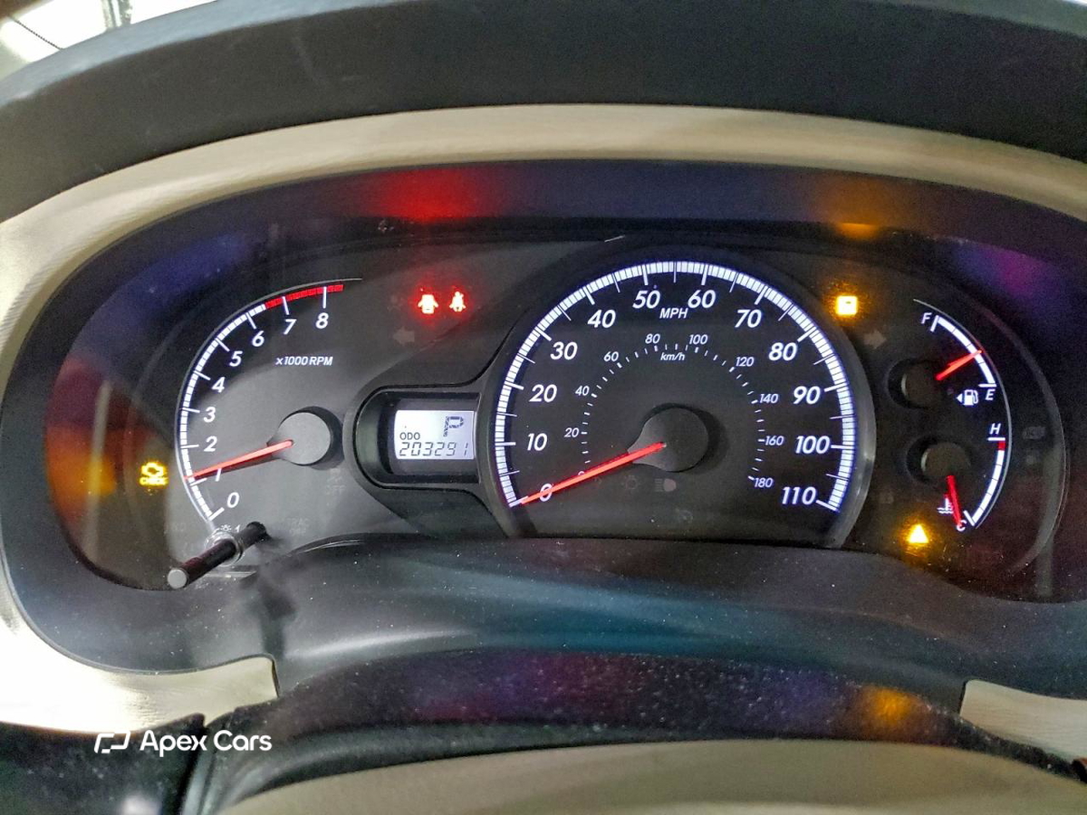 Toyota Sienna 2011