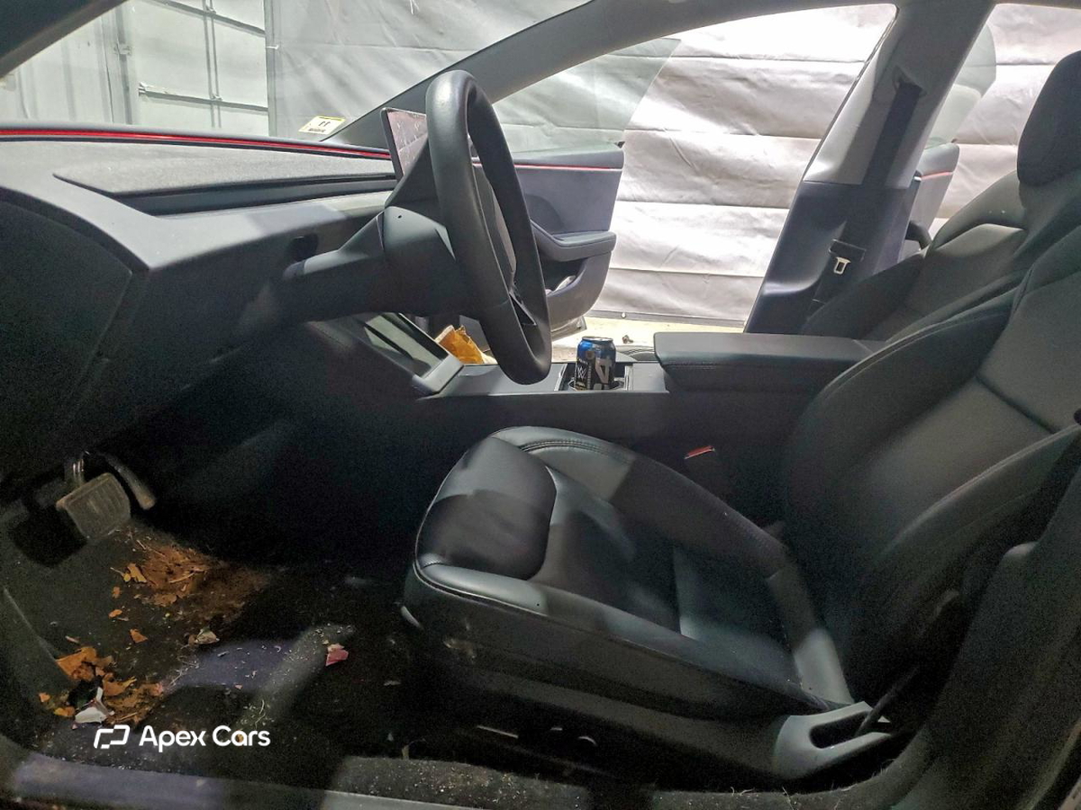 Tesla Model 3 2024