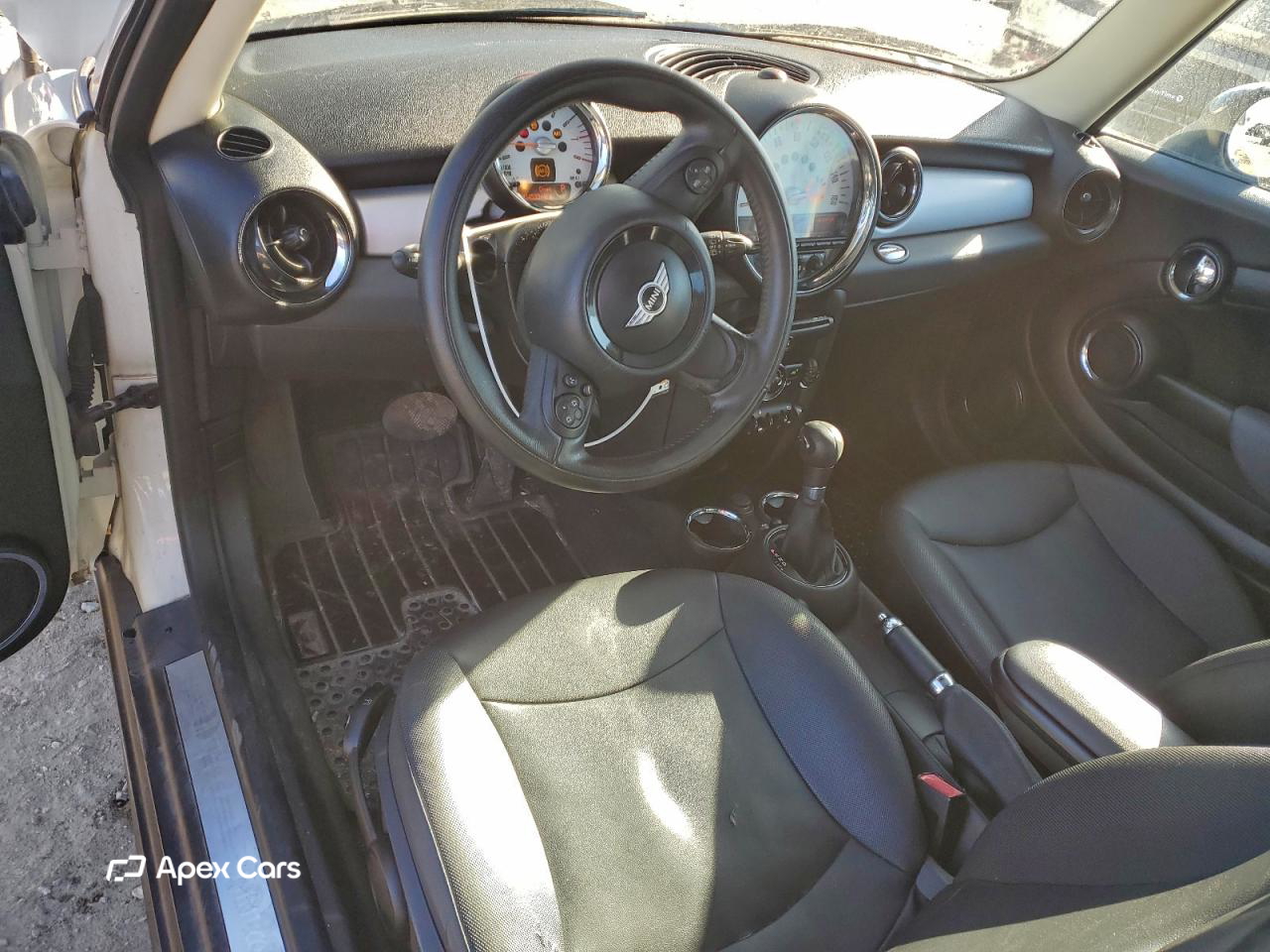 MINI Cooper 2012