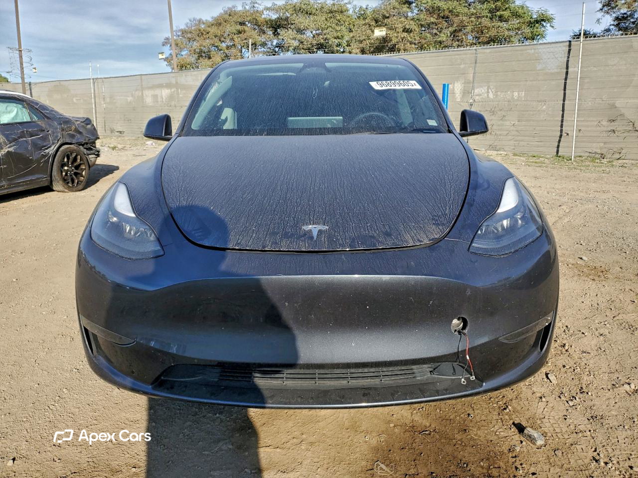 Tesla Model Y 2024