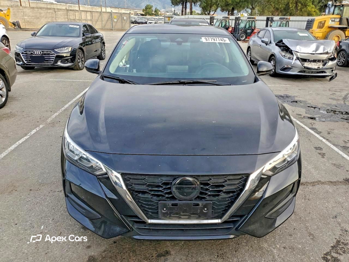 Nissan Sentra 2023