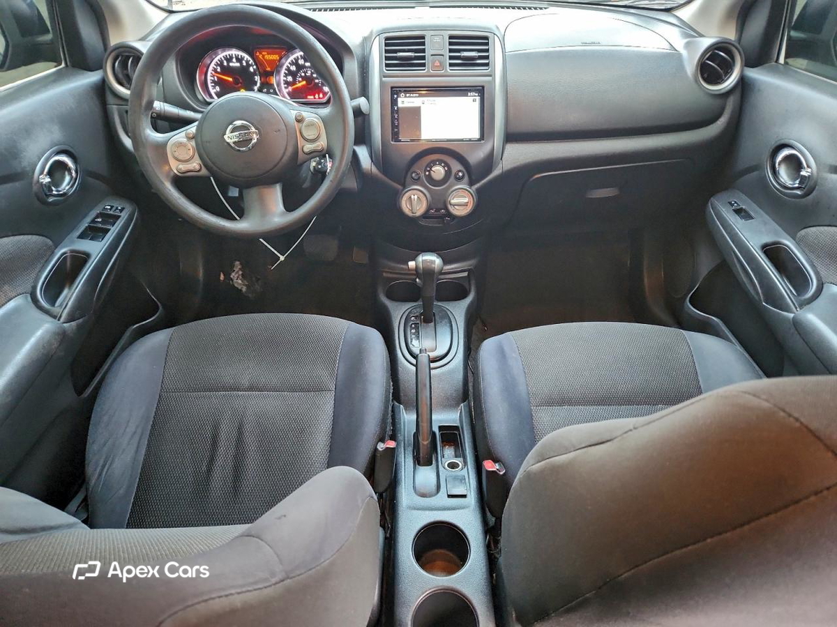 Nissan Versa 2012