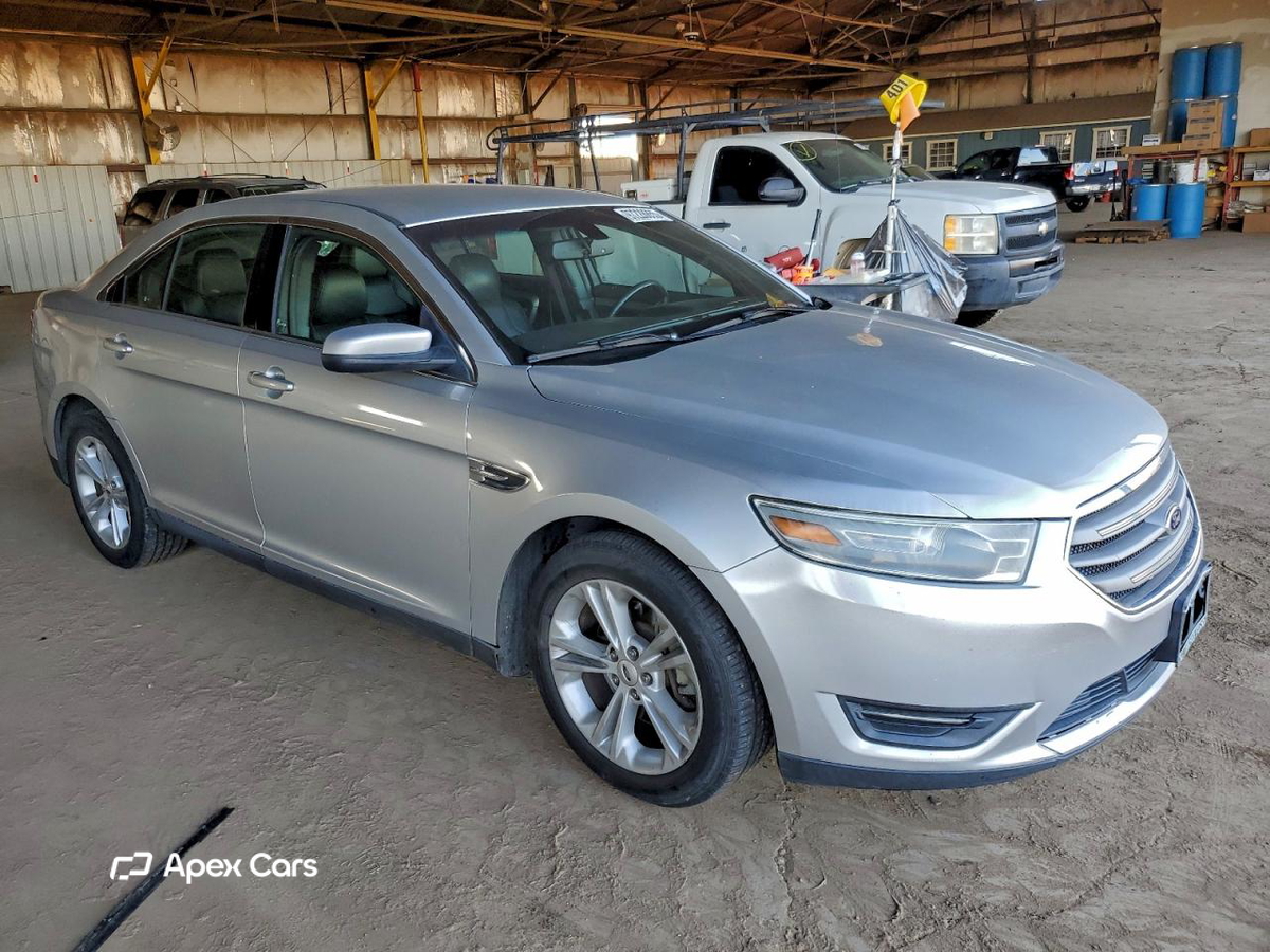 Ford Taurus 2014