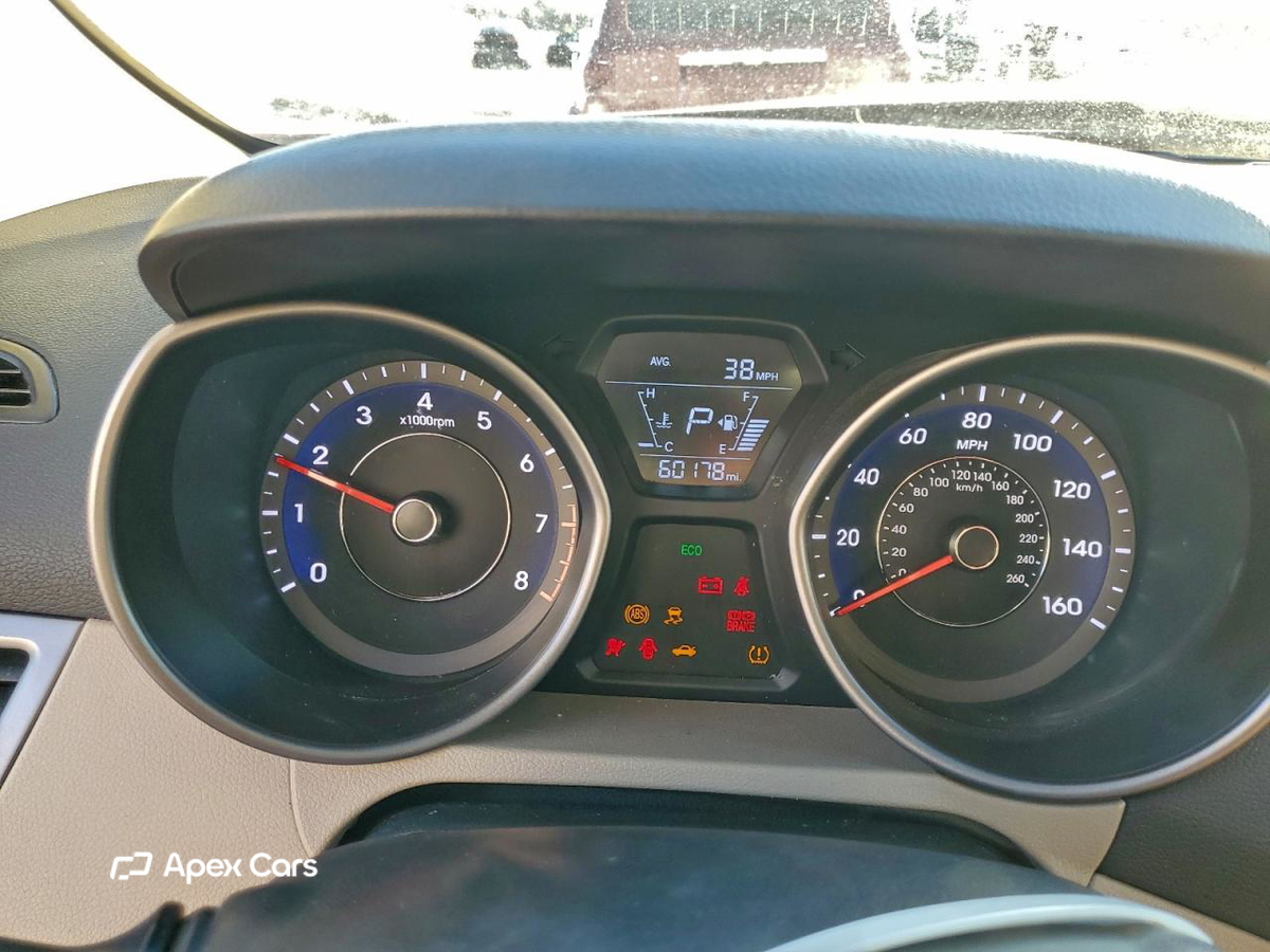 Hyundai Elantra 2015