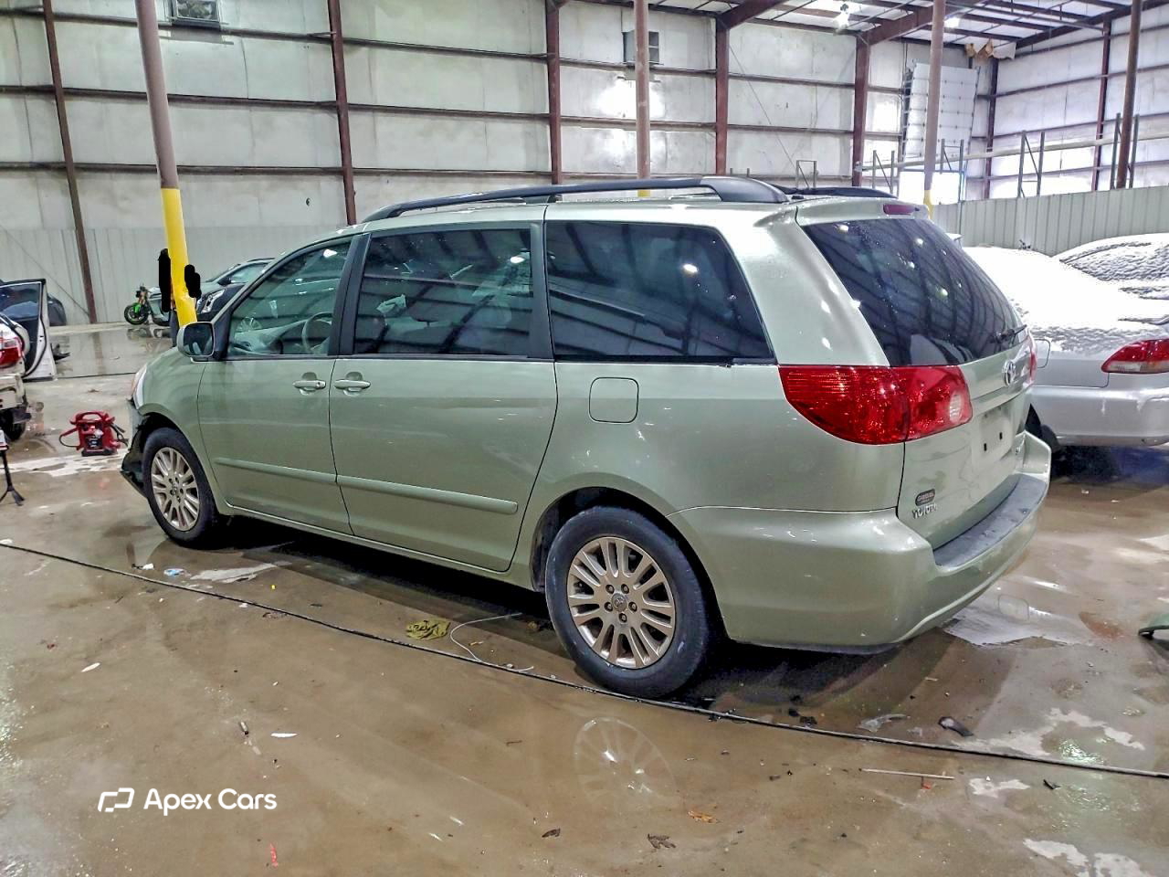 Toyota Sienna 2010