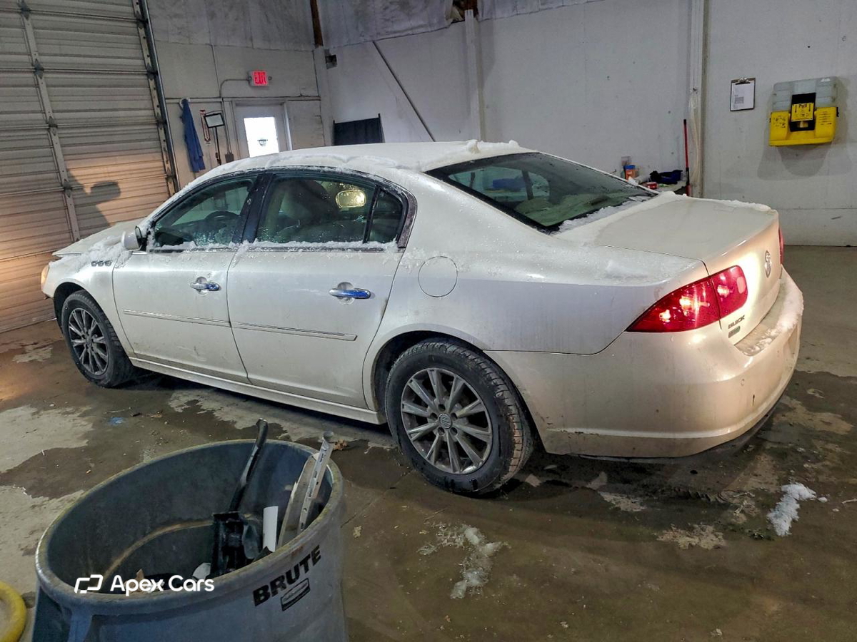 Buick Lucerne 2011