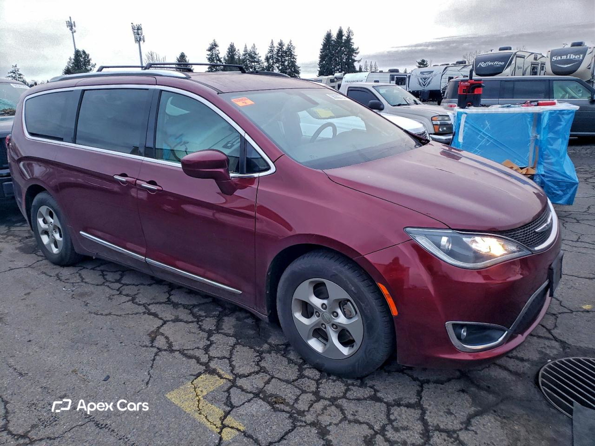 Chrysler Pacifica 2017