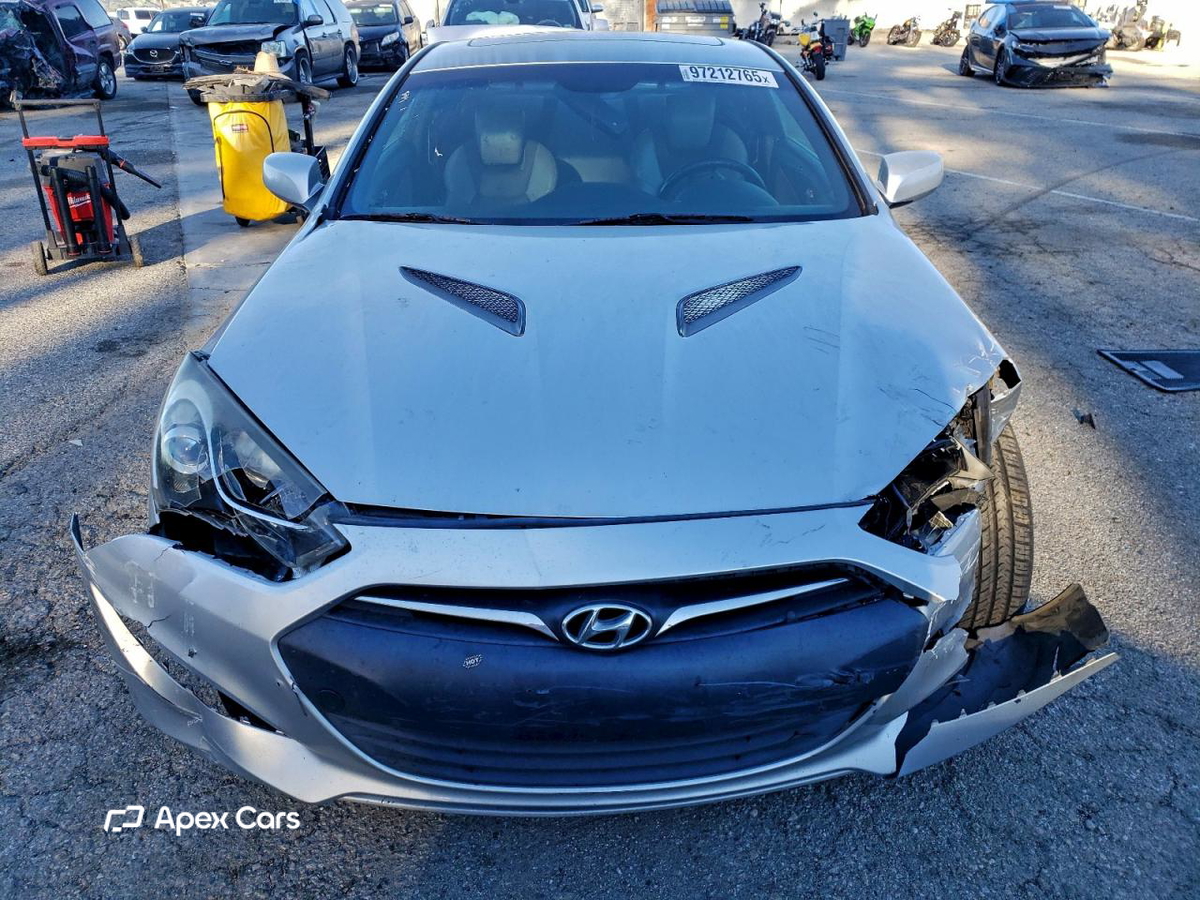 Hyundai Genesis Coupe 2013