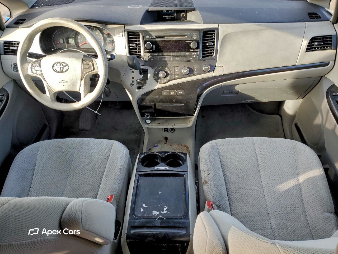 Toyota Sienna 2011