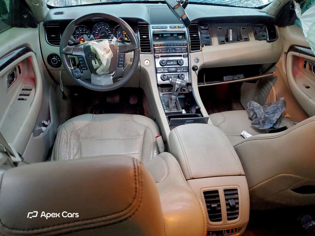 Ford Taurus 2011