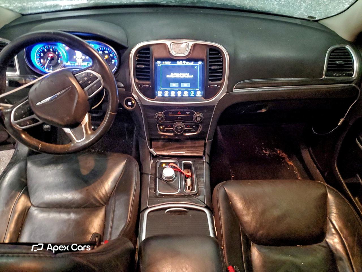 Chrysler 300 2019