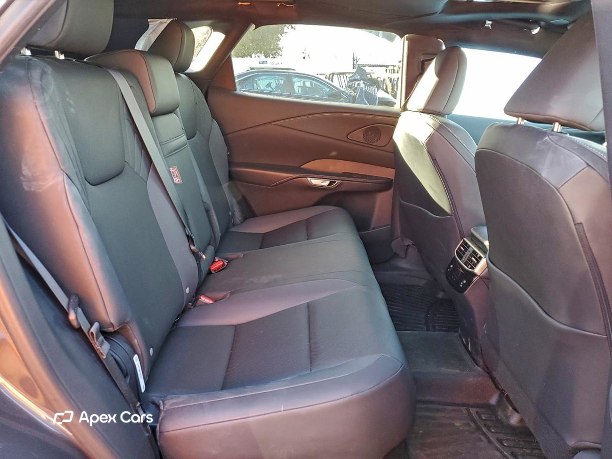 Lexus RX 2025