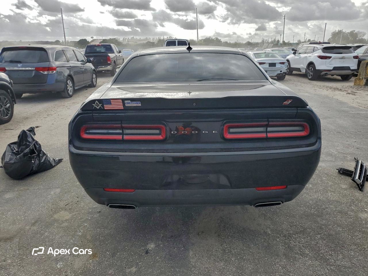 Dodge Challenger 2018