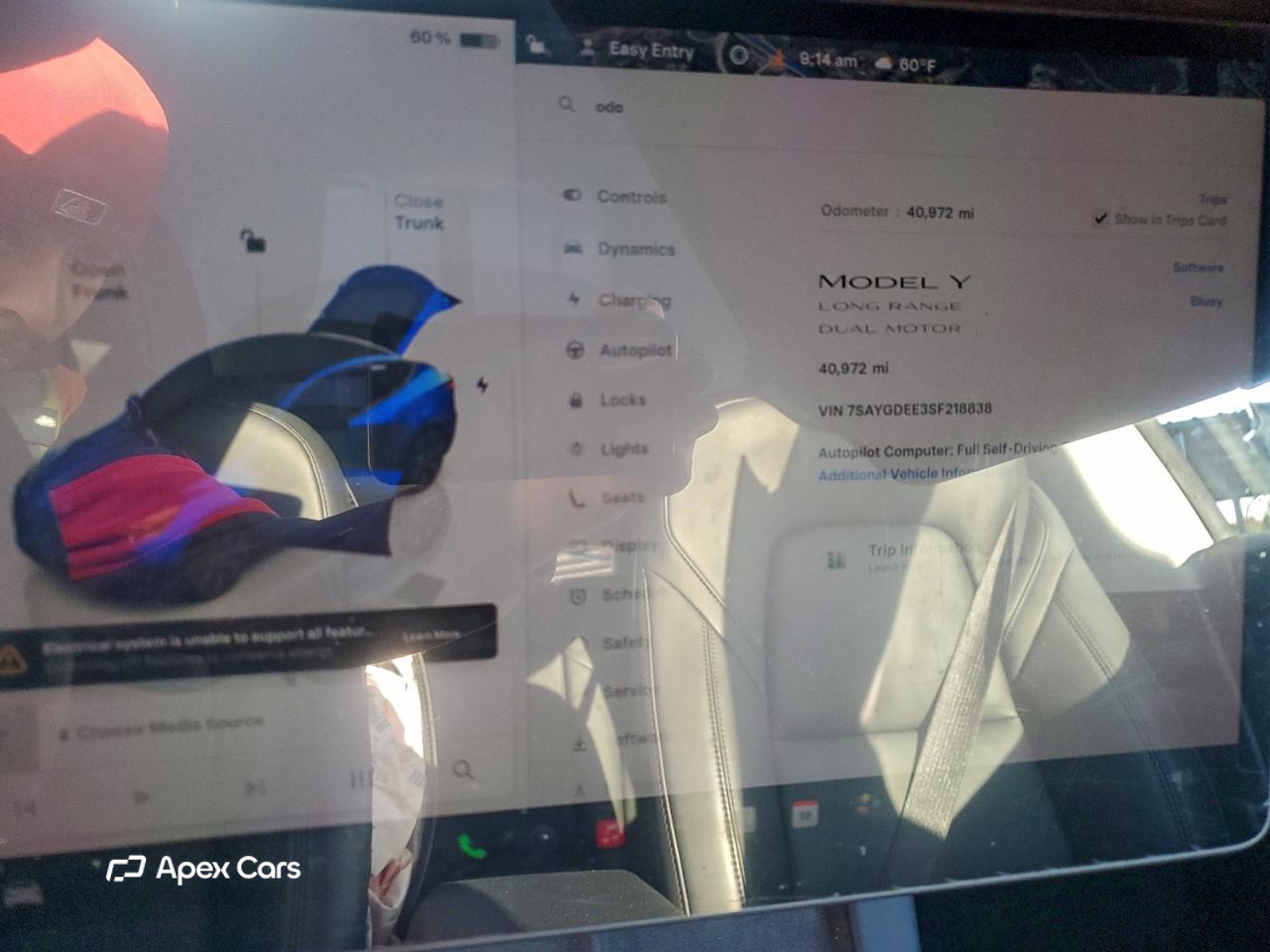 Tesla Model Y 2025